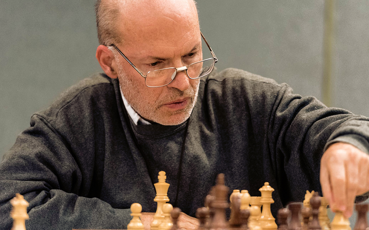 Mequinho: o gênio brasileiro que desafiou a elite do xadrez mundial