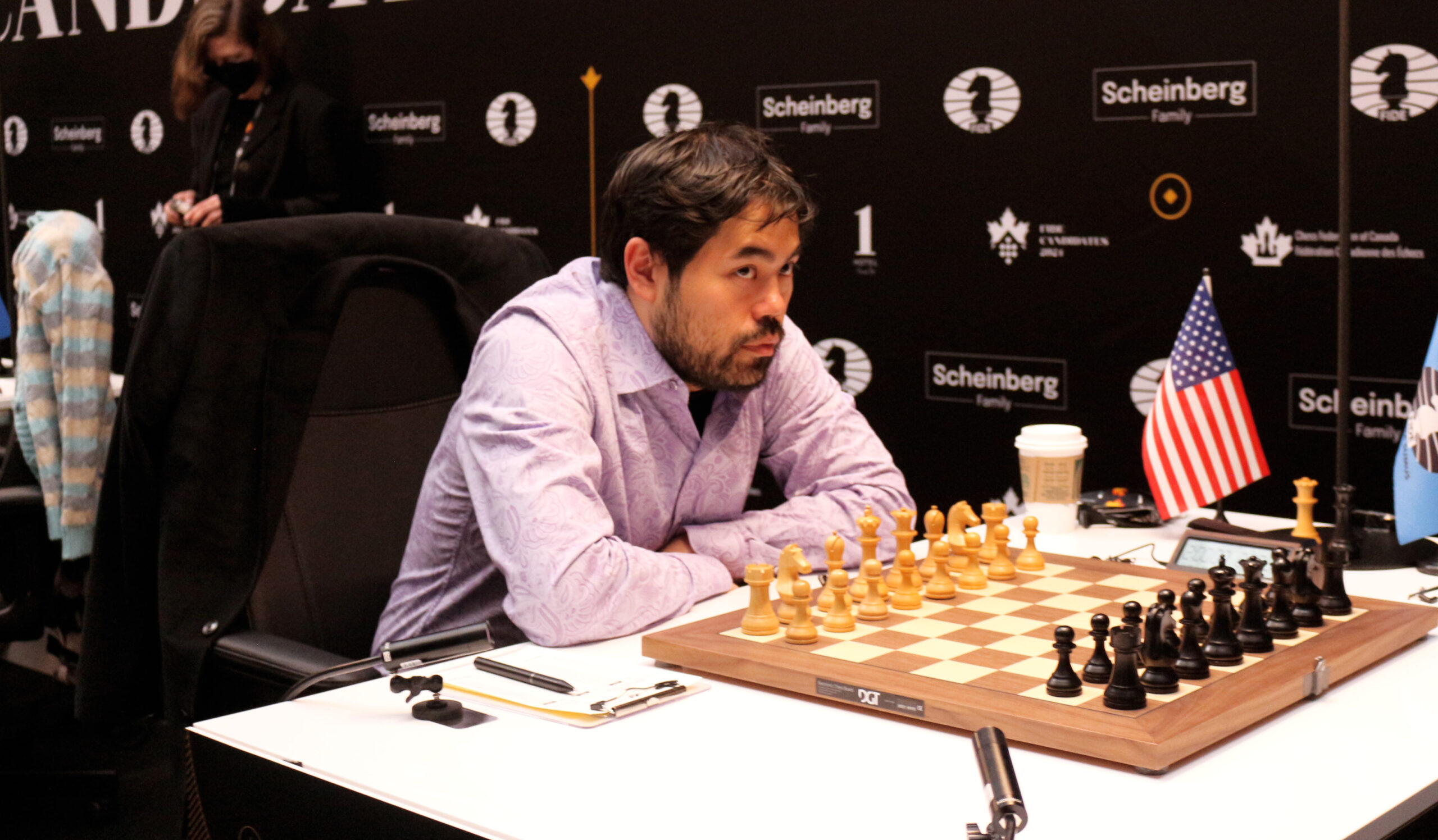 Nakamura quebra seu próprio recorde e brilha no Titled Tuesday